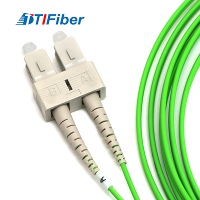 Cordón de remiendo externo de la fibra óptica del duplex de la chaqueta verde del Lc-Sc milímetro Dx Om5 con varios modos de funcionamiento
