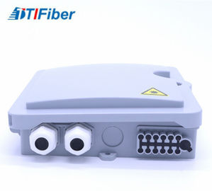Caja de distribución al aire libre óptica de la fibra montada en la pared de FDB-16C con el divisor del PLC
