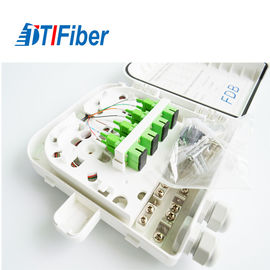 Divisor de la caja del tubo de acero de la caja de distribución de la fibra del soporte de la pared de los puertos de FTTH IP65 8 1x8 mini