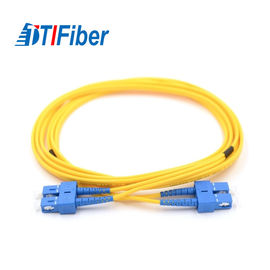 SC del SC del solo modo del cordón de remiendo de la fibra óptica del diámetro de 0.9m m 2.0m m para el establecimiento de una red