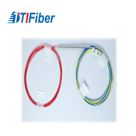 El tipo de acero divisor 1x2 del tubo del cable óptico sin el conector modificó longitud para requisitos particulares