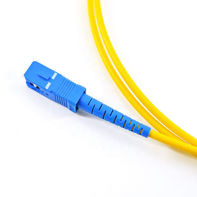 Sc de MPO a con varios modos de funcionamiento unimodal a una cara del cable óptico del cordón de remiendo de la fibra del Sc