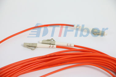 Fibra óptica del divisor de FTTH LC/de APC 1 x 2 con el cable de la fibra de 3.0m m G657A