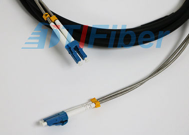Cordones de remiendo a dos caras unimodales de la fibra óptica con el cable LC/UPC de la armadura al LC/al UPC