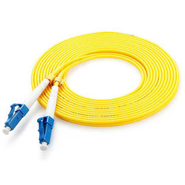 Pérdida de inserción baja unimodal del cordón de remiendo de la fibra óptica con el conector del SC/del LC/del ST/de FC