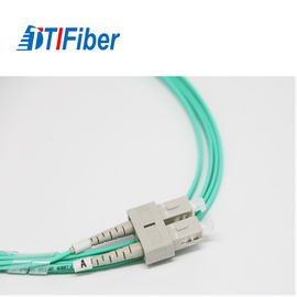 Cordón de remiendo de la fibra óptica OM3 50/125 FC al modo multi a dos caras/a las fibras del SC con aguamarina