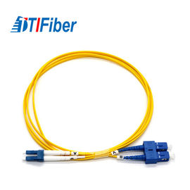 Tipos con varios modos de funcionamiento de la fibra del cordón de remiendo de la fibra de LC-SC UPC G652D diversos 2.0m m PVC/LSZH