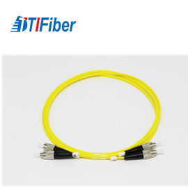 Cable Jumper Low Insertion Loss de la red de la fibra óptica del ST/del ST 2.0m m del duplex del solo modo