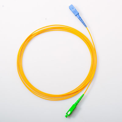 Coleta de fibra óptica de la fibra óptica del PVC de la red de LC/APC 0.9m m Pigatil Jumper Singlemode