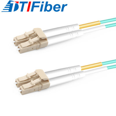 OM3 tipo cable del remiendo de la fibra del duplex 2.0m m del cordón de remiendo de la fibra óptica